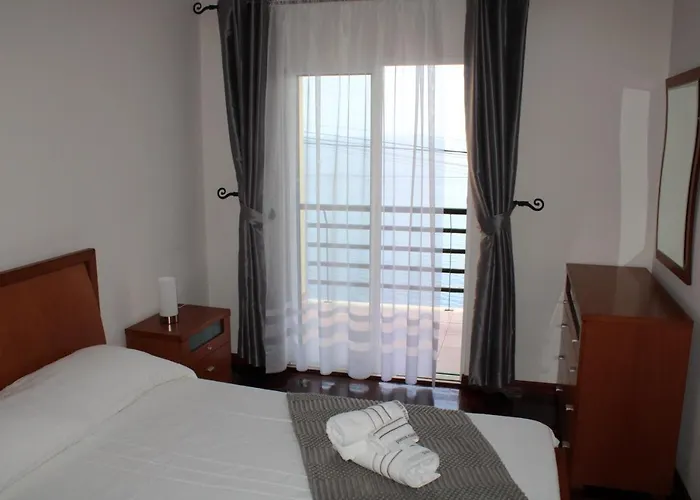 Дом отдыха Sea Front House Фуншал