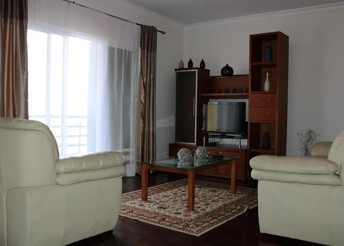 Sea Front House * Фуншал