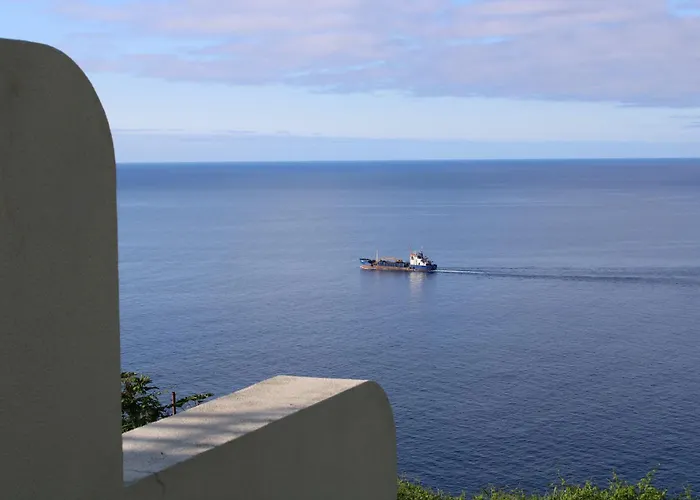 Sea Front House Дом отдыха