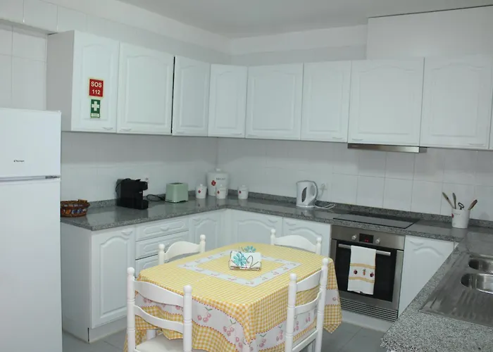Дом отдыха Sea Front House Фуншал